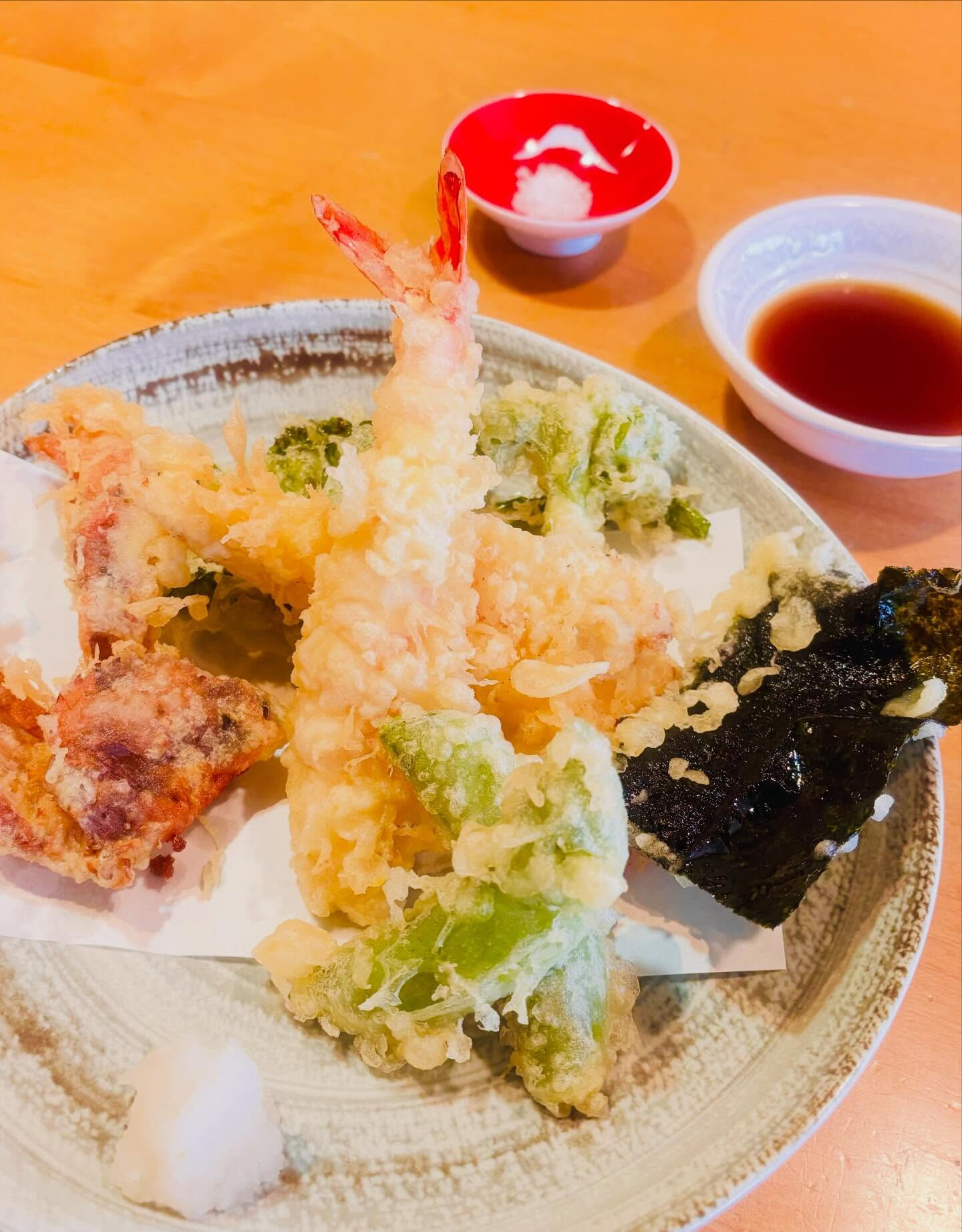 【テイクアウト！天ぷら、つけ麺、丼もの】